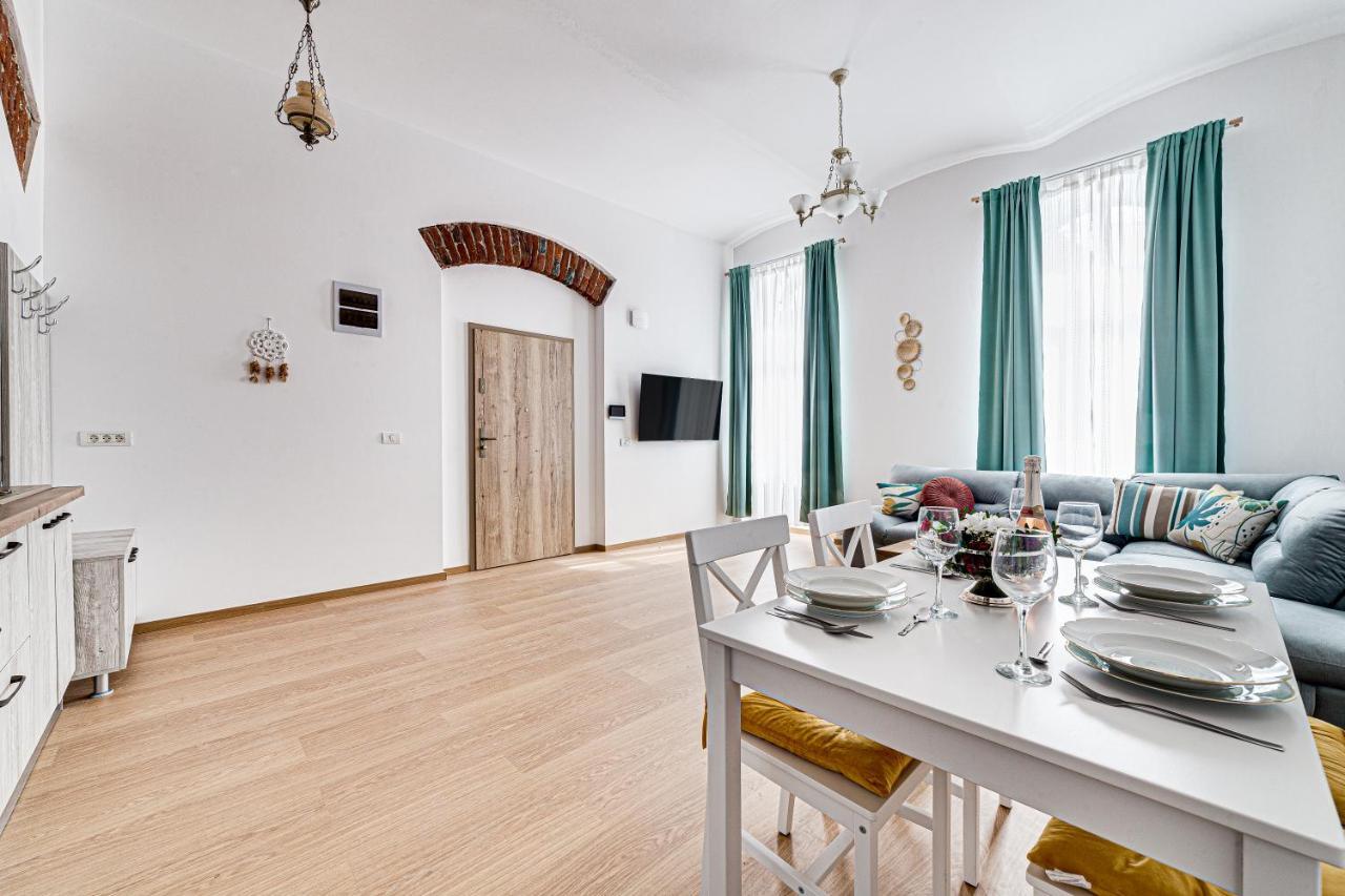Apartment Old Town Luxurious