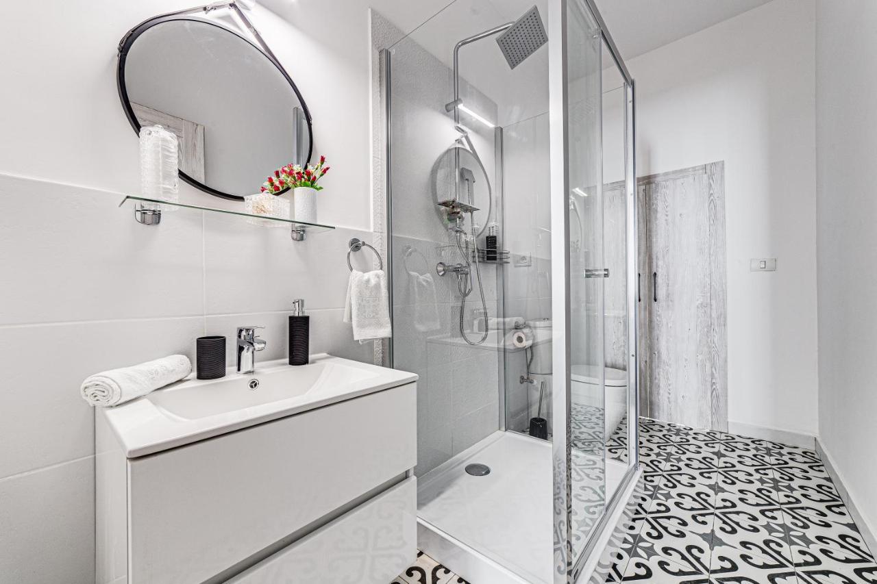Apartment Old Town Luxurious *