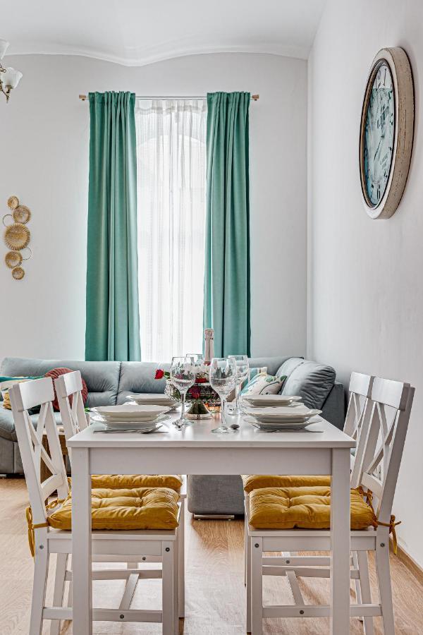 Apartment Old Town Luxurious